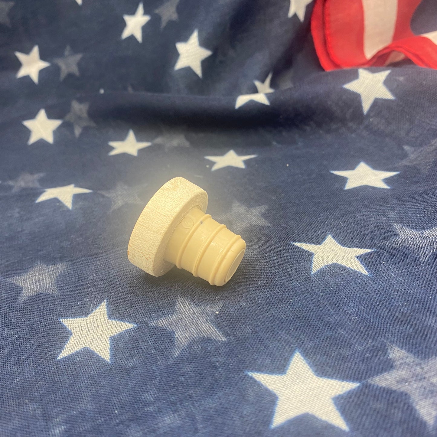 Lexington 250 Minuteman Bottle Stopper